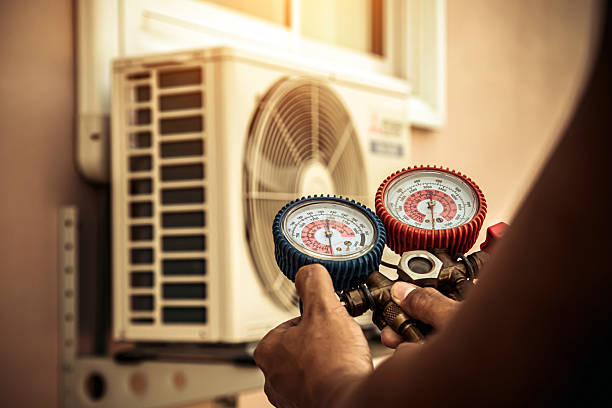 Professional Hvac technician working in Dryden, MI